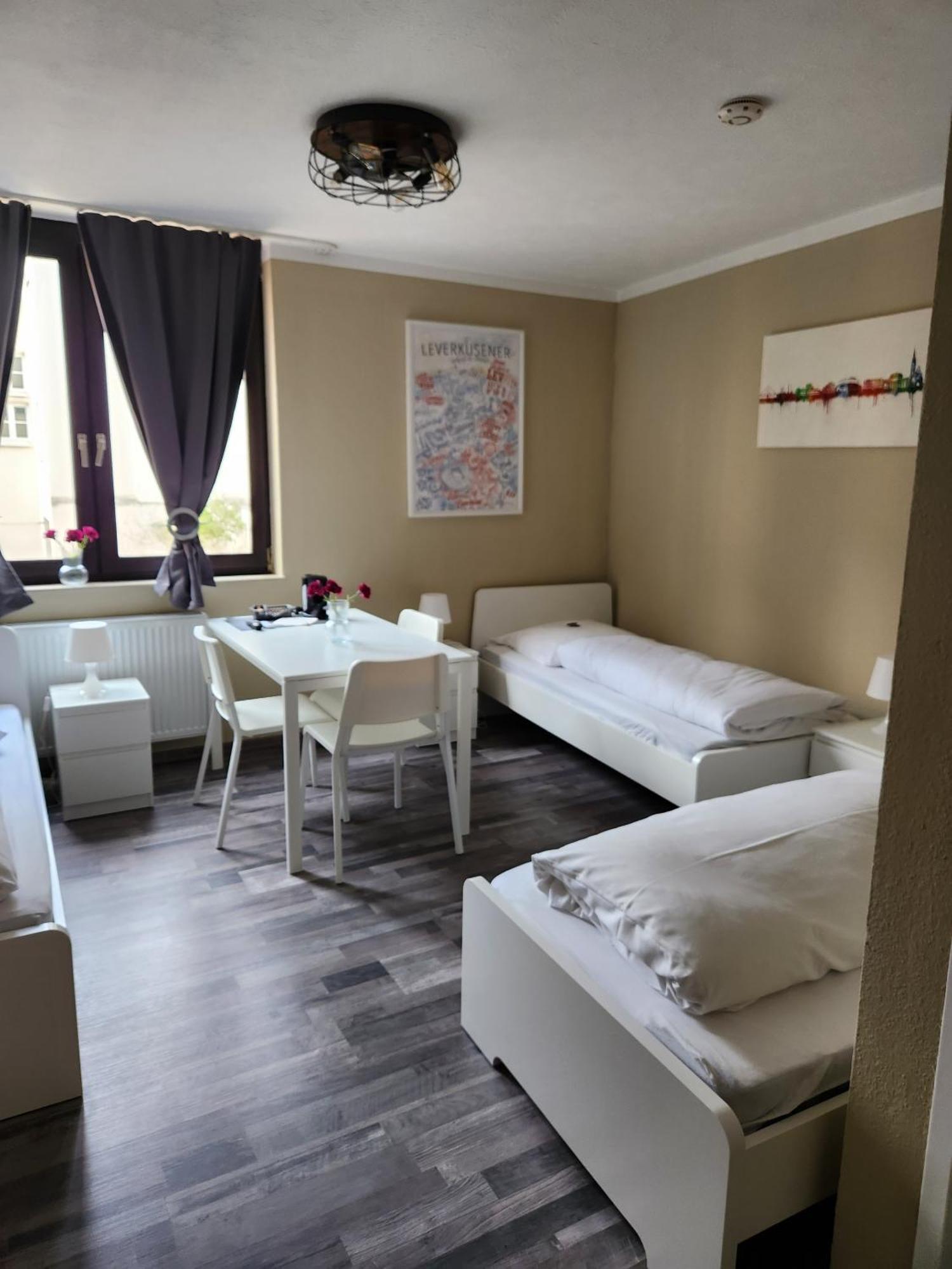 Nauwieser Apartments Saarbrücken Zimmer foto